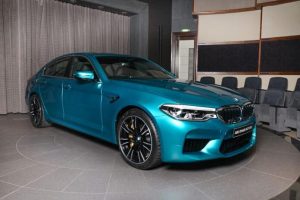 Abu Dhabi Dealer Receives Beautiful BMW M5 in Snapper Rocks Blue