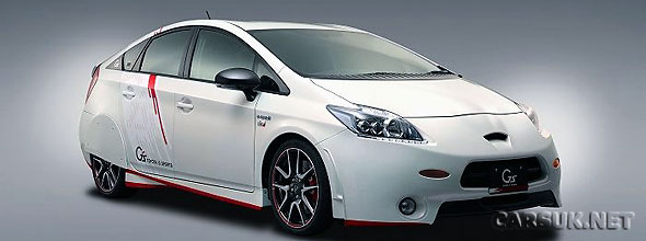 Toyota Prius G Sports Concept Revealed