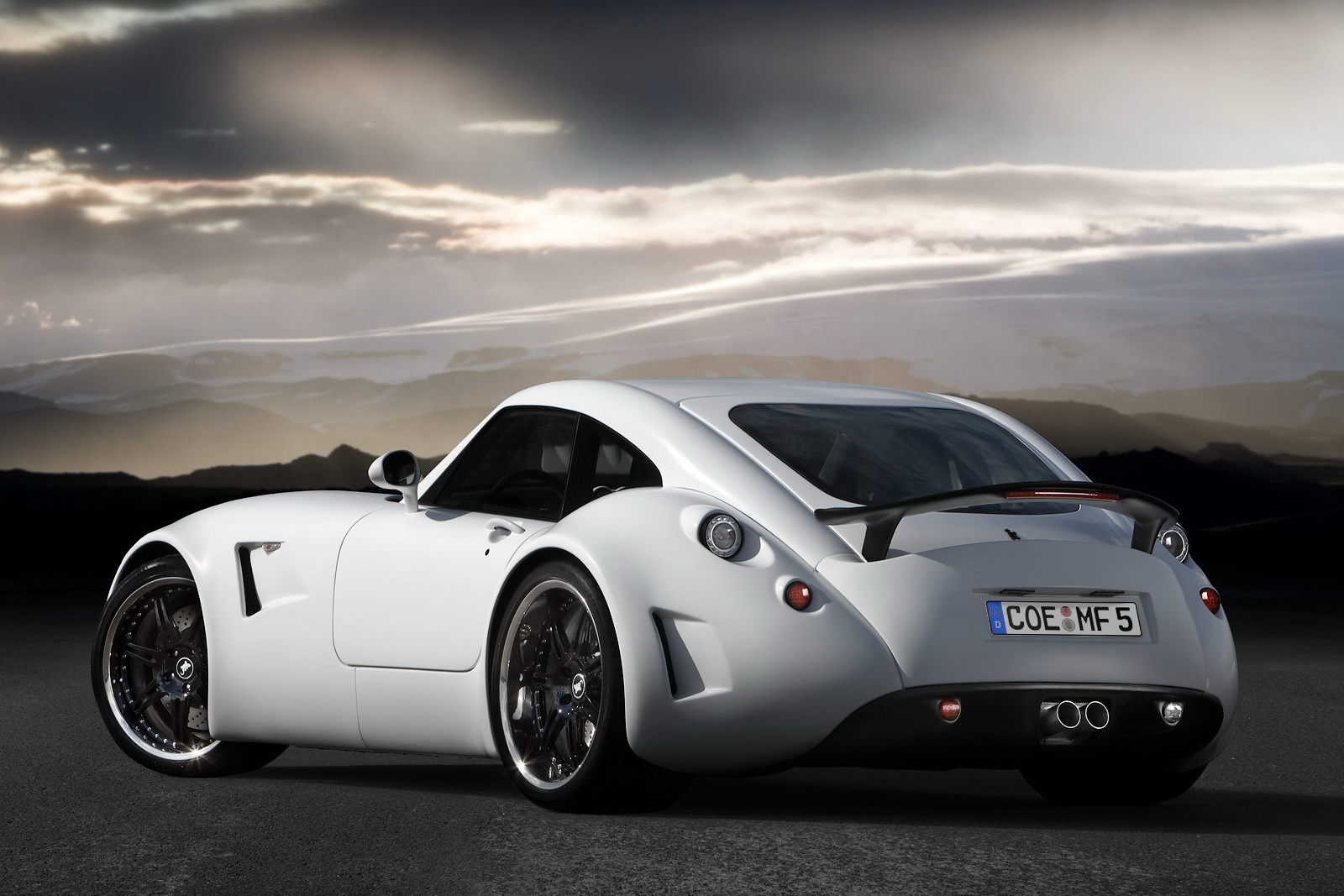 Wiesmann will replace V10 by BMW's twin-turbo, V8