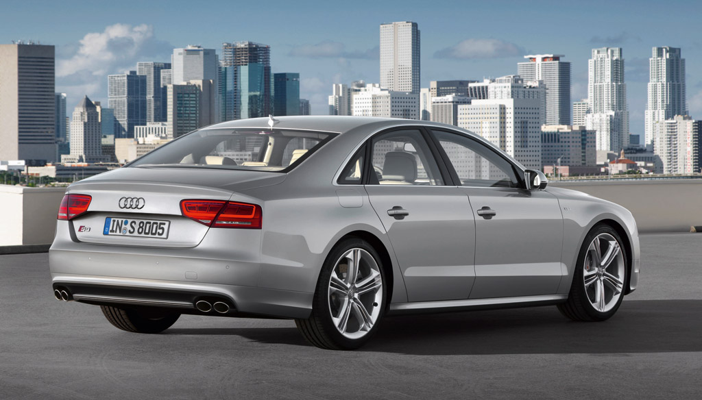 Audi S8 2012 revealed