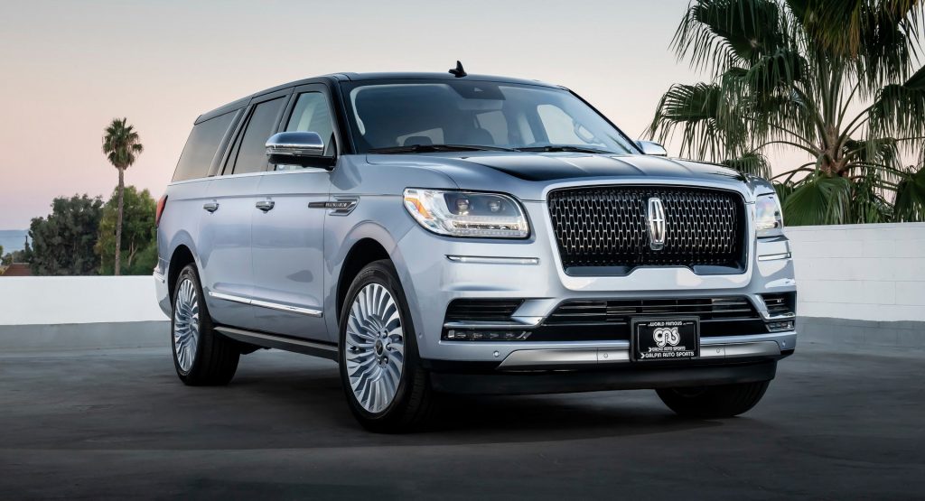 Jay Leno Gets a Custom Touch for Lincoln Navigator Black Label at SEMA