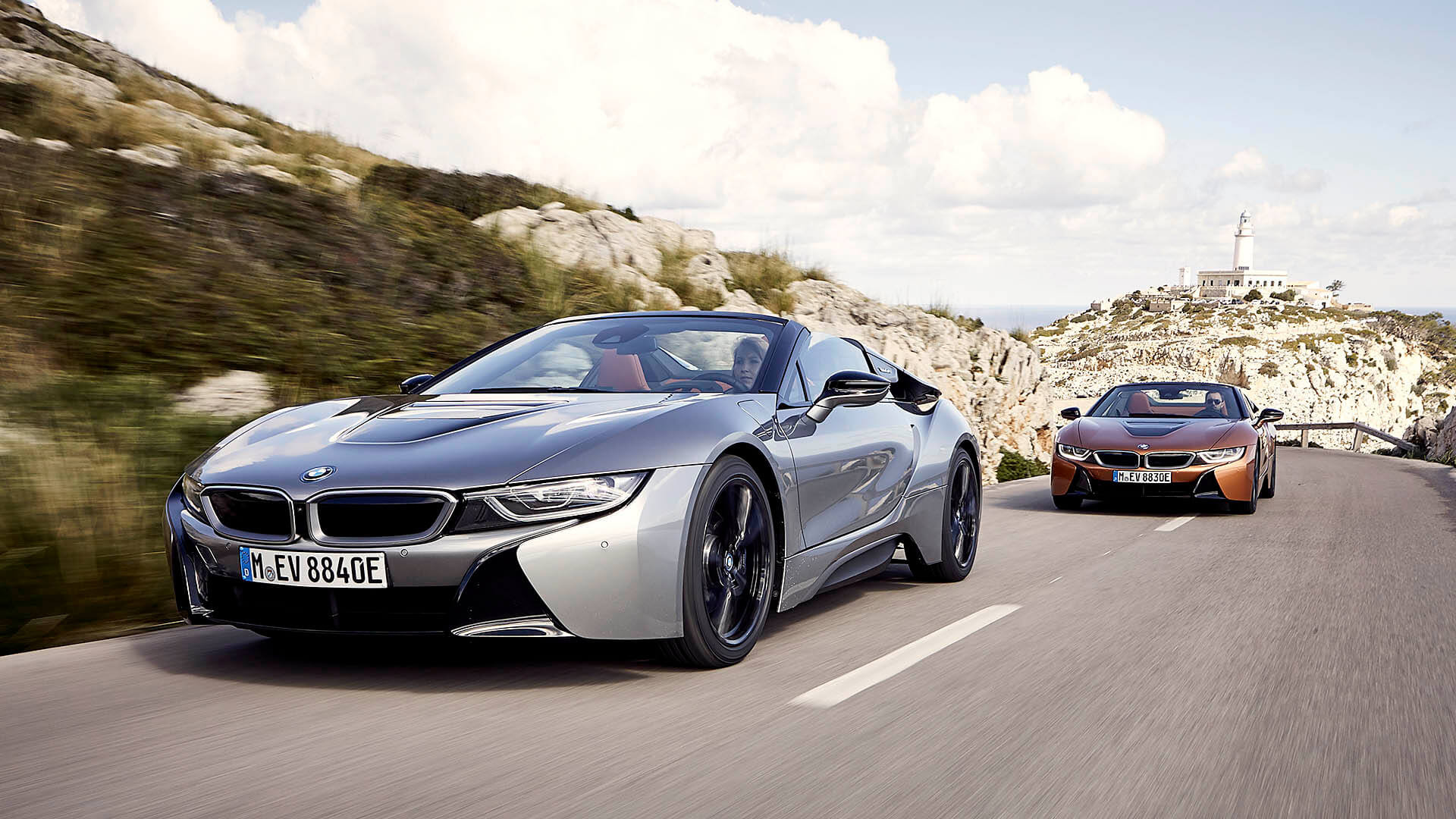 BMW Wants to Keep i8 Roadster Sales Up With Special Editions