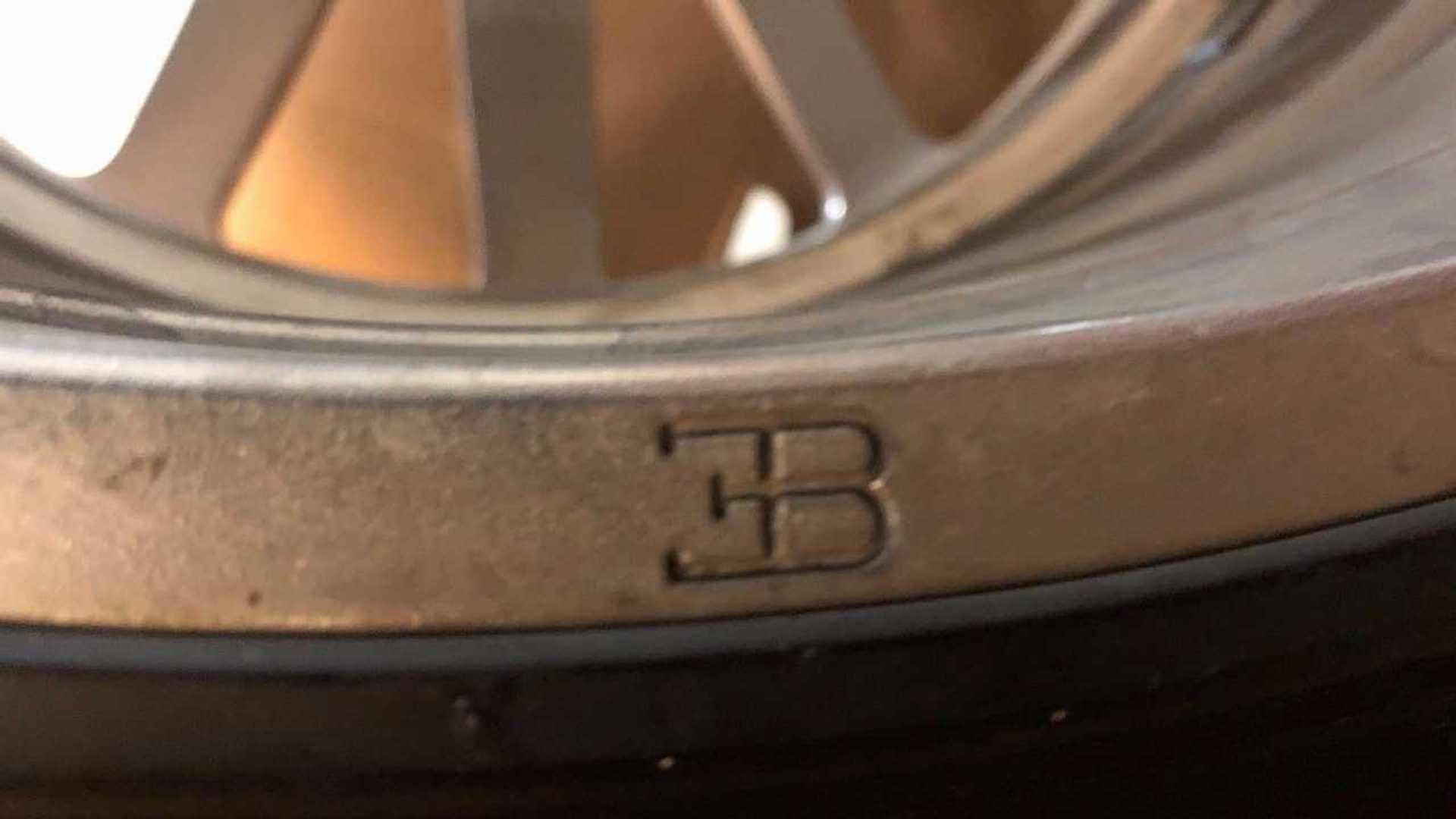 Bugatti Veyron Tire and Wheel Sets Available for Just $100,000