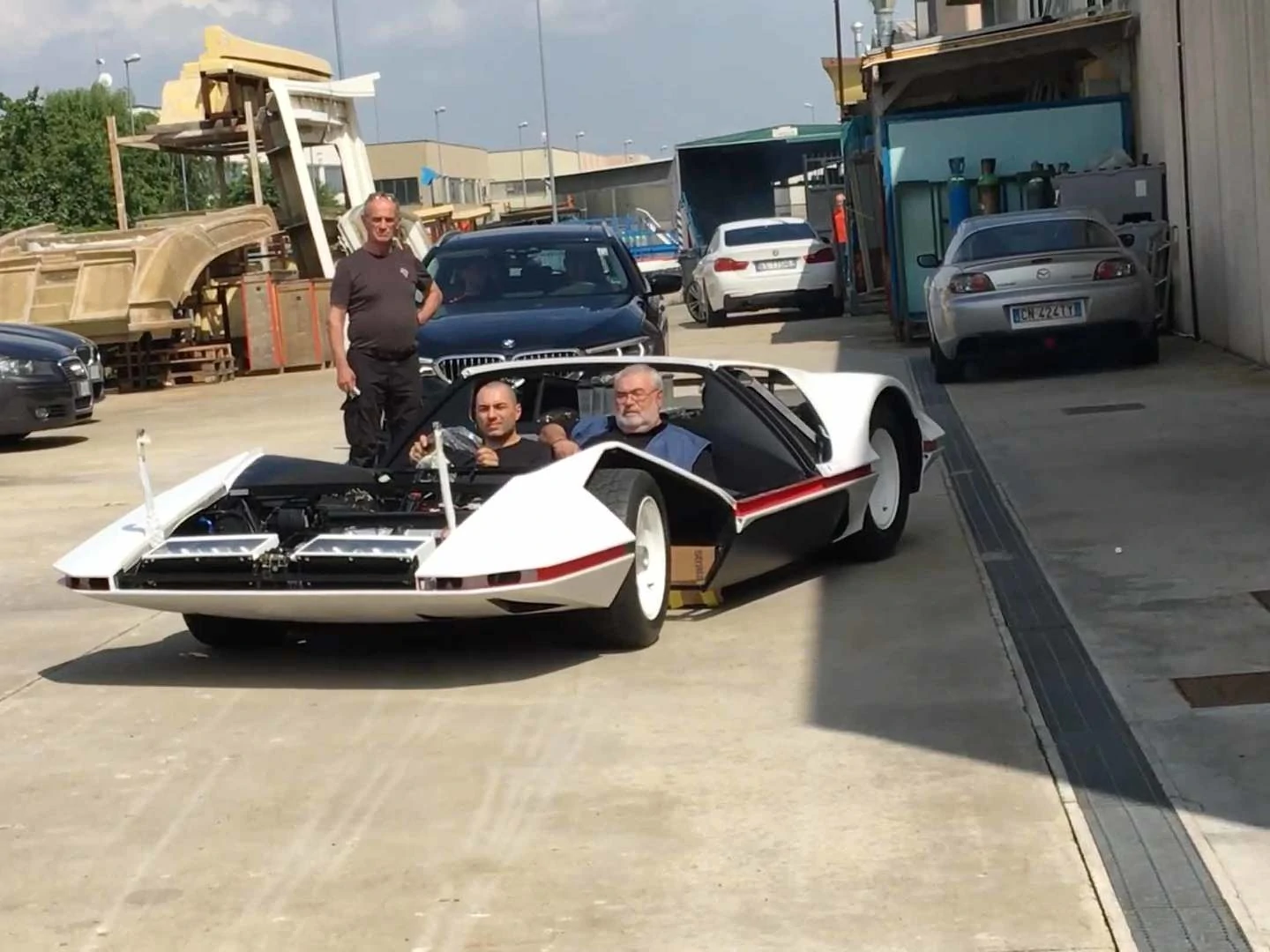 1970 Ferrari 512S Modulo Concept Takes To The Road For The FIRST TIME