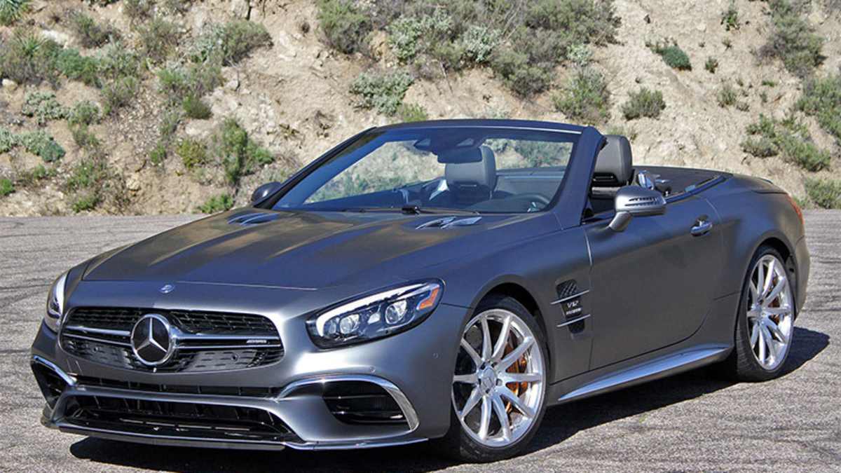 Mercedes SL to Lose Hardtop, Gain Rear Seats in 2021