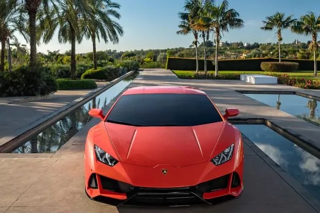 Lamborghini Huracan Evo Revealed with Updated Aerodynamics