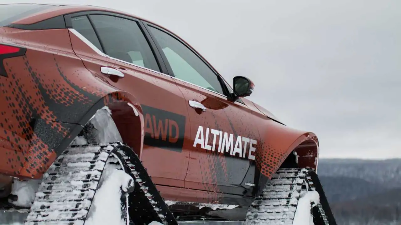 Nissan Altima-te AWD Proves That Anything with Tracks Is Cool