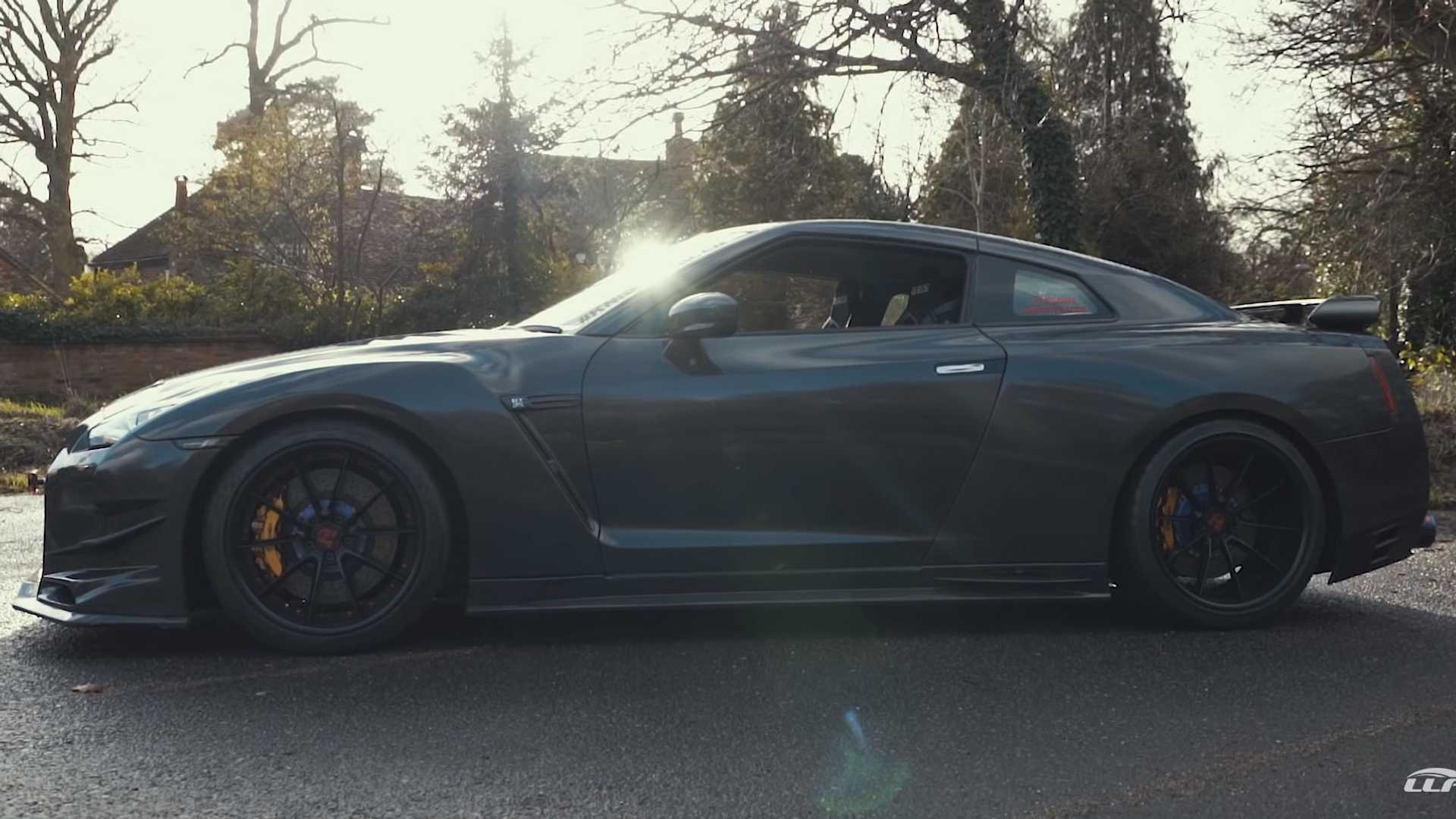 Full Carbon Fiber Nissan GT-R is Godzilla on a Diet