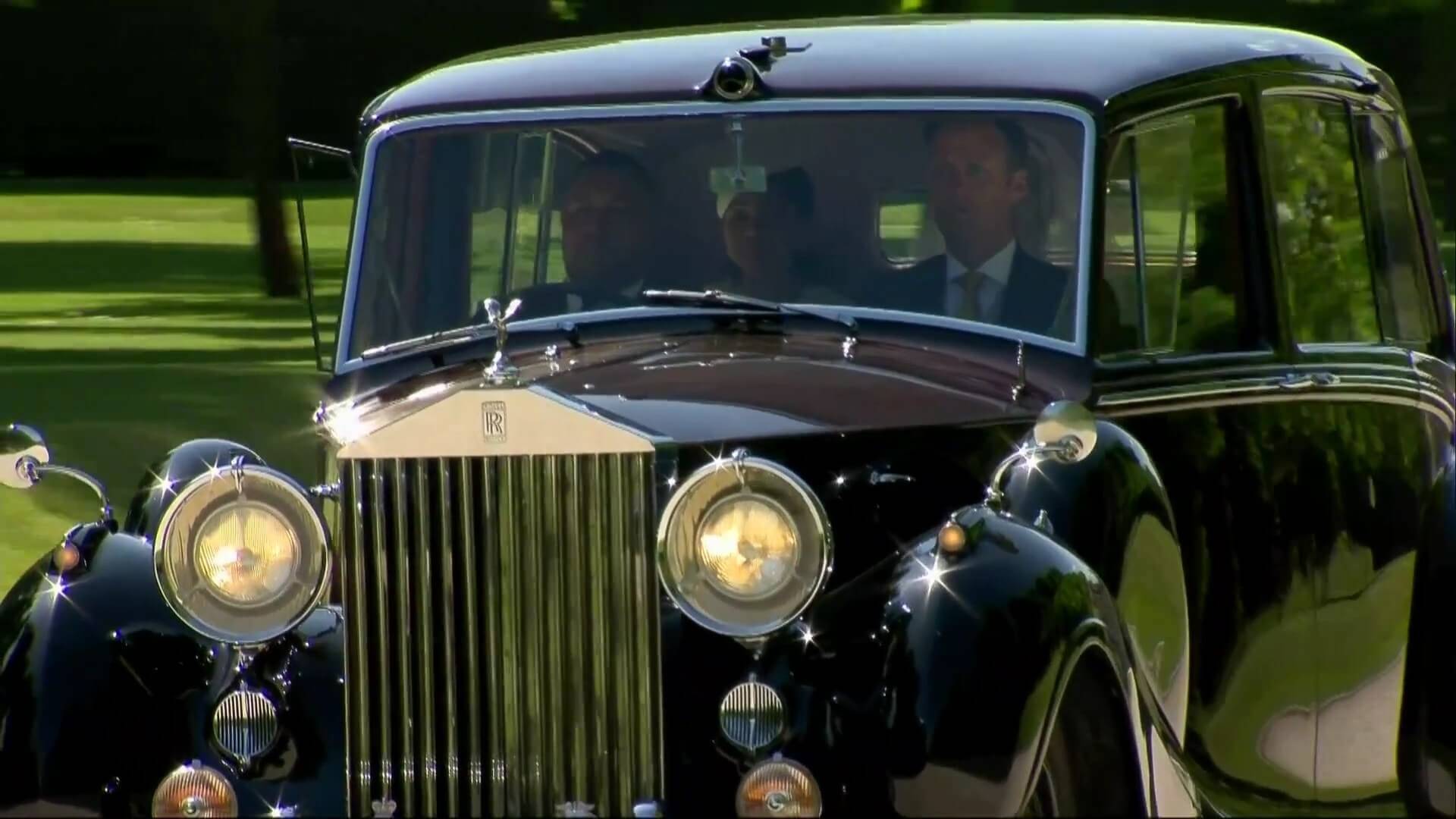 Meghan Markle uses 1950 Rolls-Royce Phantom IV for Royal Wedding