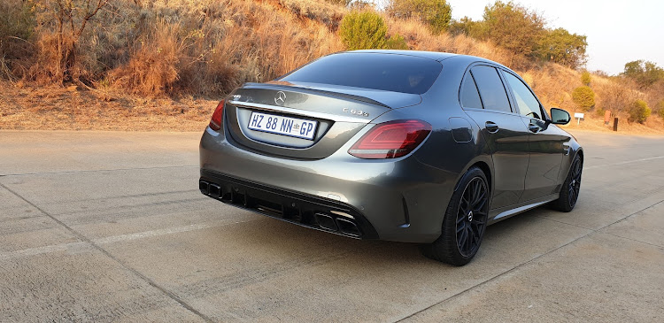 Mercedes-AMG C63 Lineup Gets New Grille and More Gears For New York