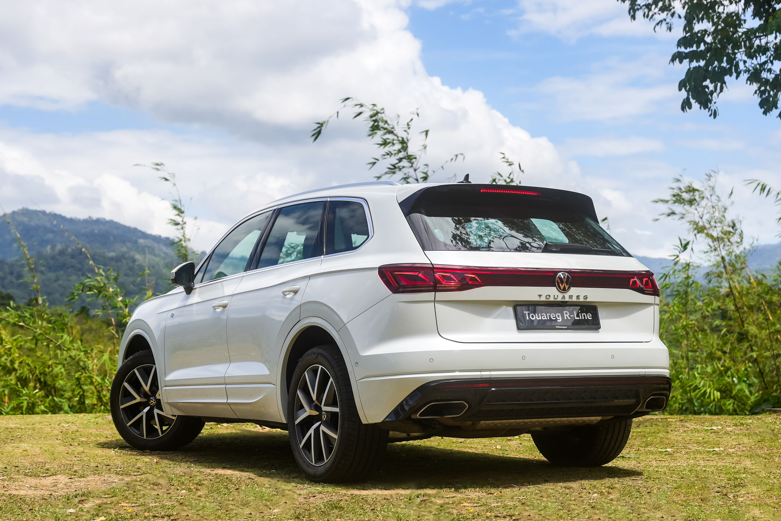 Volkswagen Touareg R-Line announced