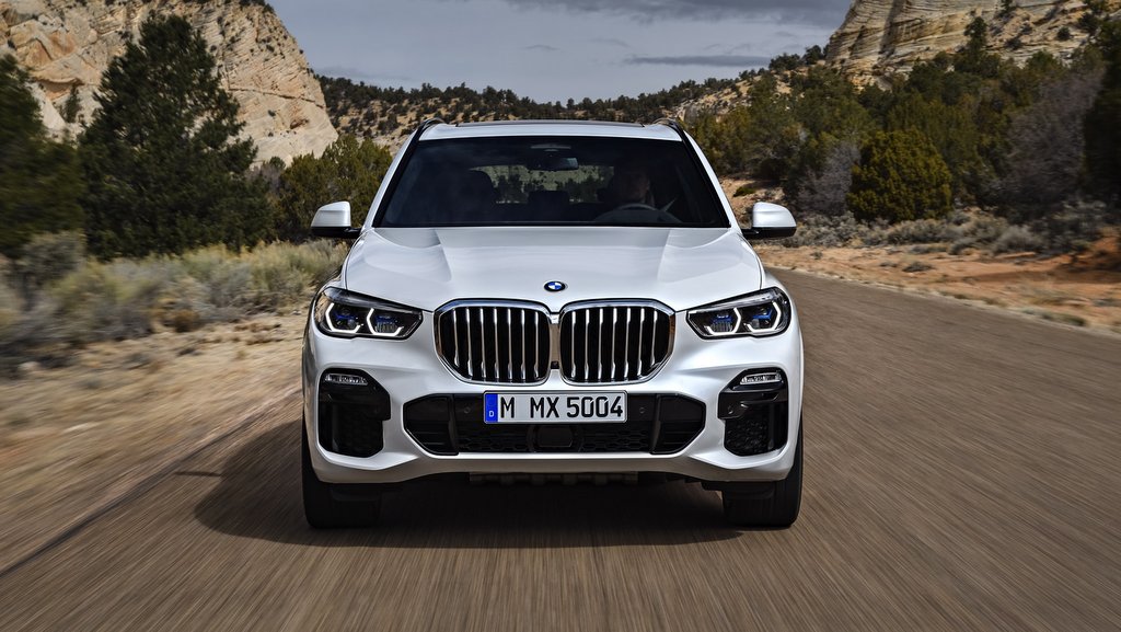 Official Photos Leaked: Could This be The New BMW X5