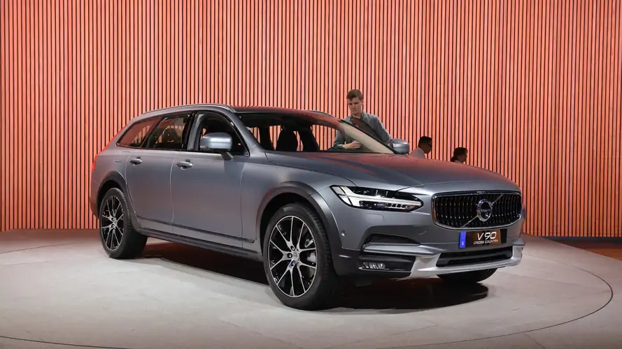 Volvo V90 Cross Country from Polestar offers more power and faster gear changes