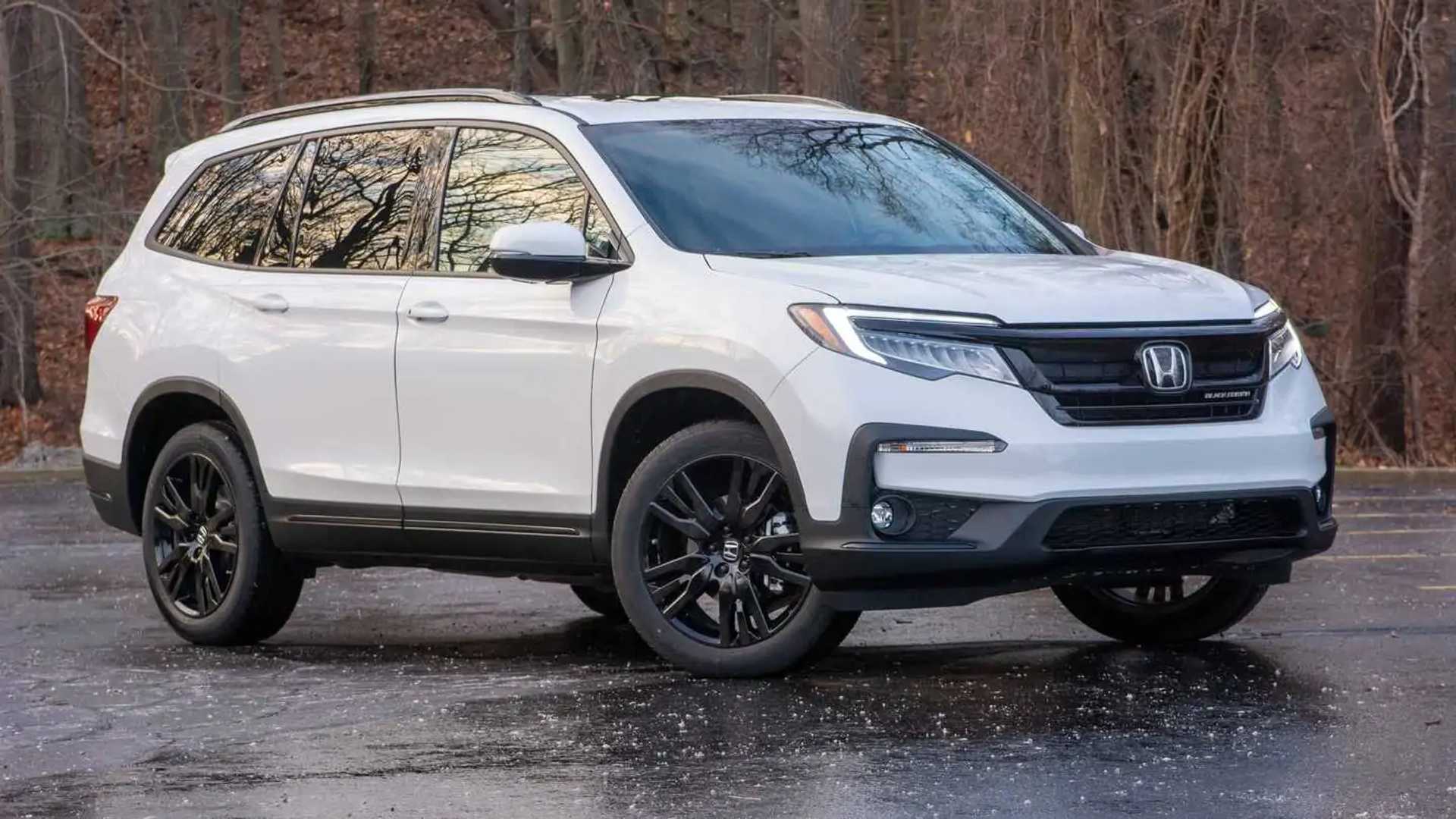 Next-Gen Honda Pilot Spied Making A Fuel Stop In Ohio