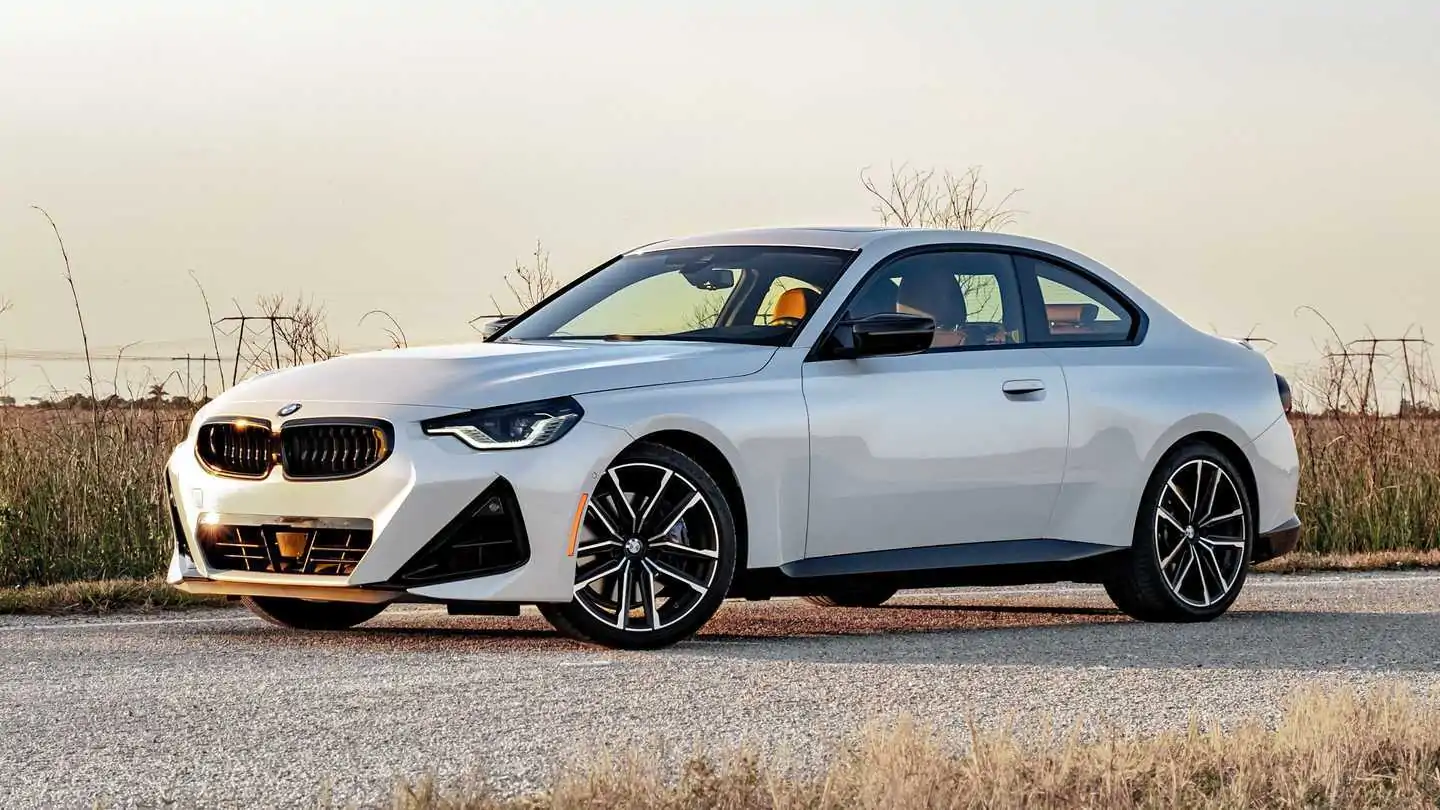 BMW 2 Series Coupe Receives M240i and Base 218i with Rear-Wheel Drive