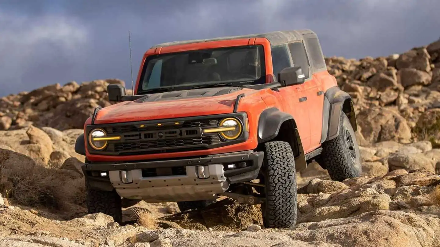 Ford Bronco isn't stealing Jeep Wrangler's sales: Study