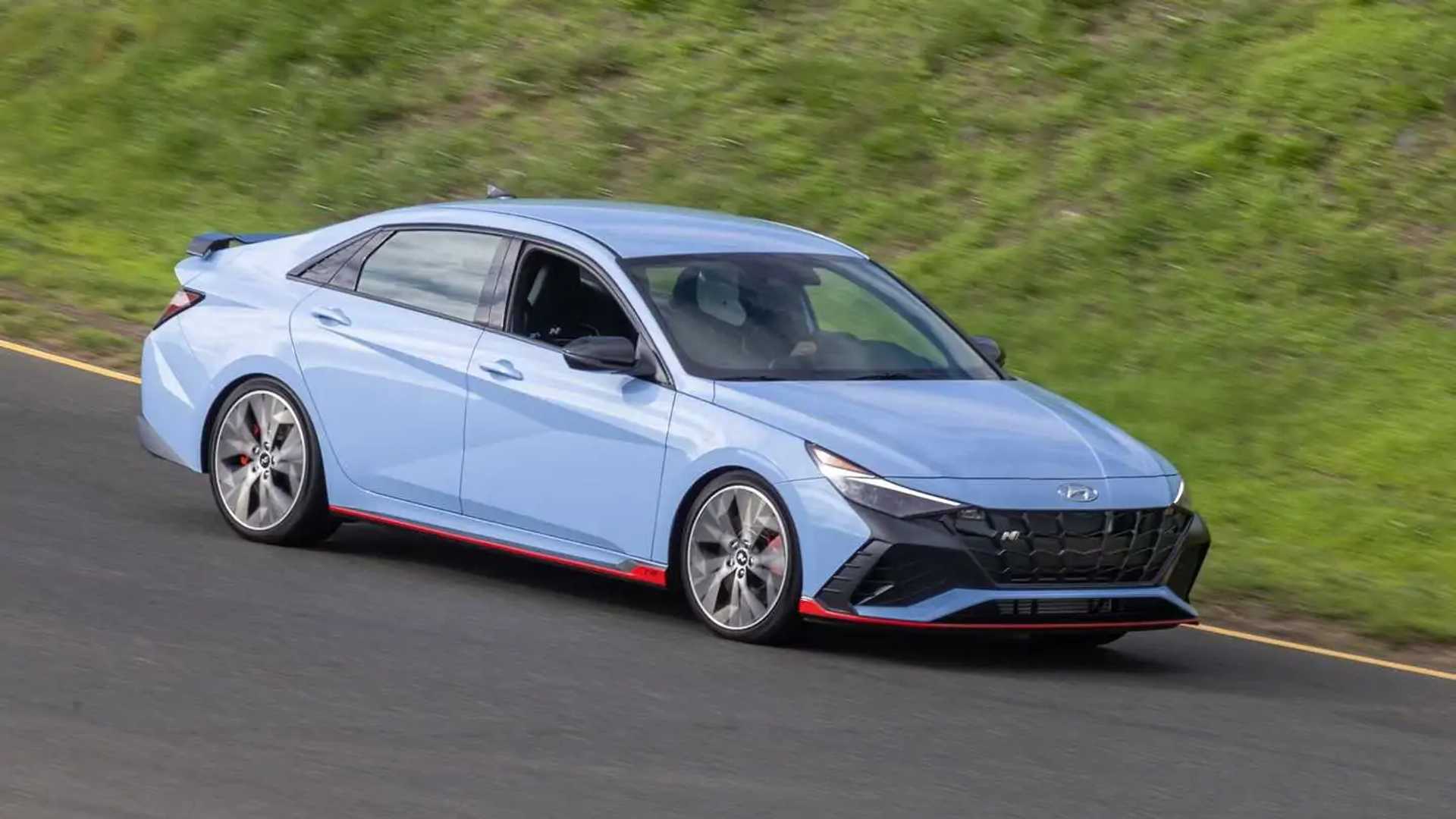 Can the Hyundai Elantra N beat the Honda Accord in a drag race?