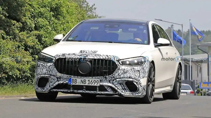 Mercedes-AMG S63 Plug In Hybrid, Spied, Could Come With More Than 700 HP