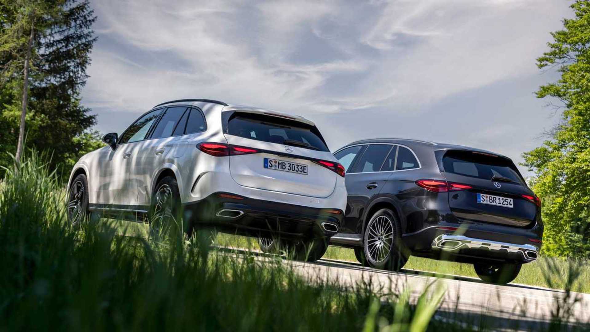 2023 Mercedes-Benz GLC Debuts: Grows In Size, Gets Mild-Hybrid Tech