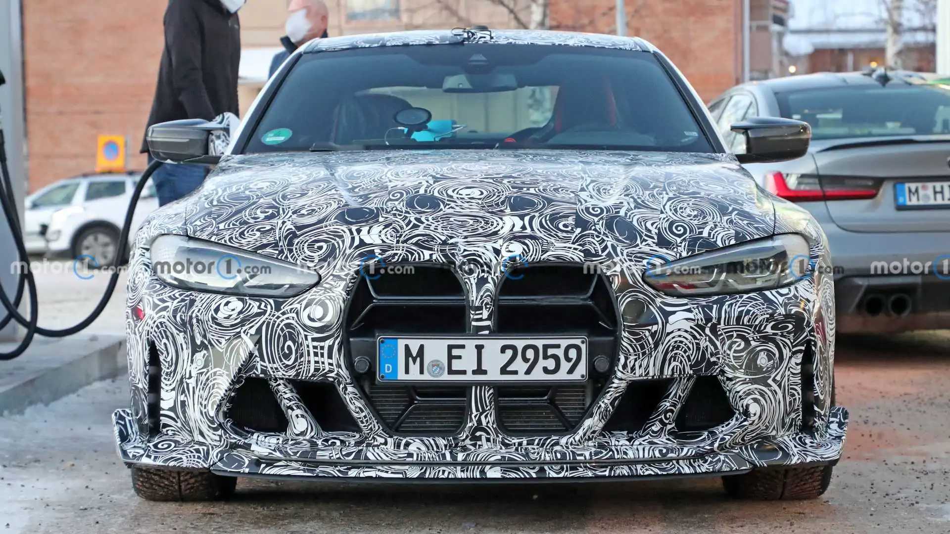 2023-bmw-m4-csl-front-view-spy-photo