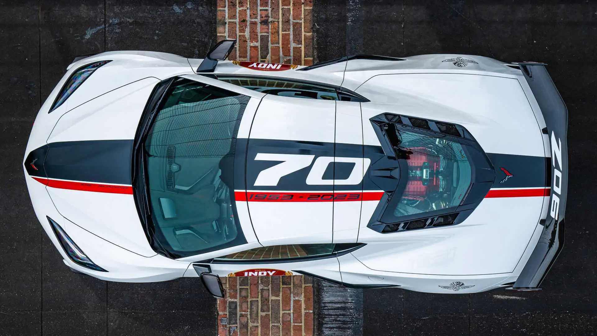 2023-chevrolet-corvette-z06-as-2022-indianapolis-500-pace-car-front