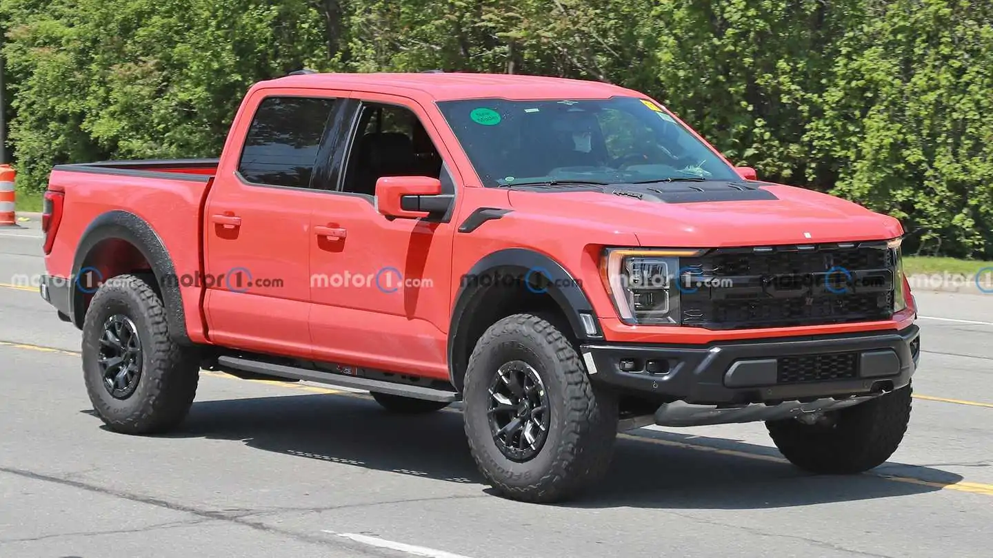 2023 Ford F-150 Raptor Spied without Camo