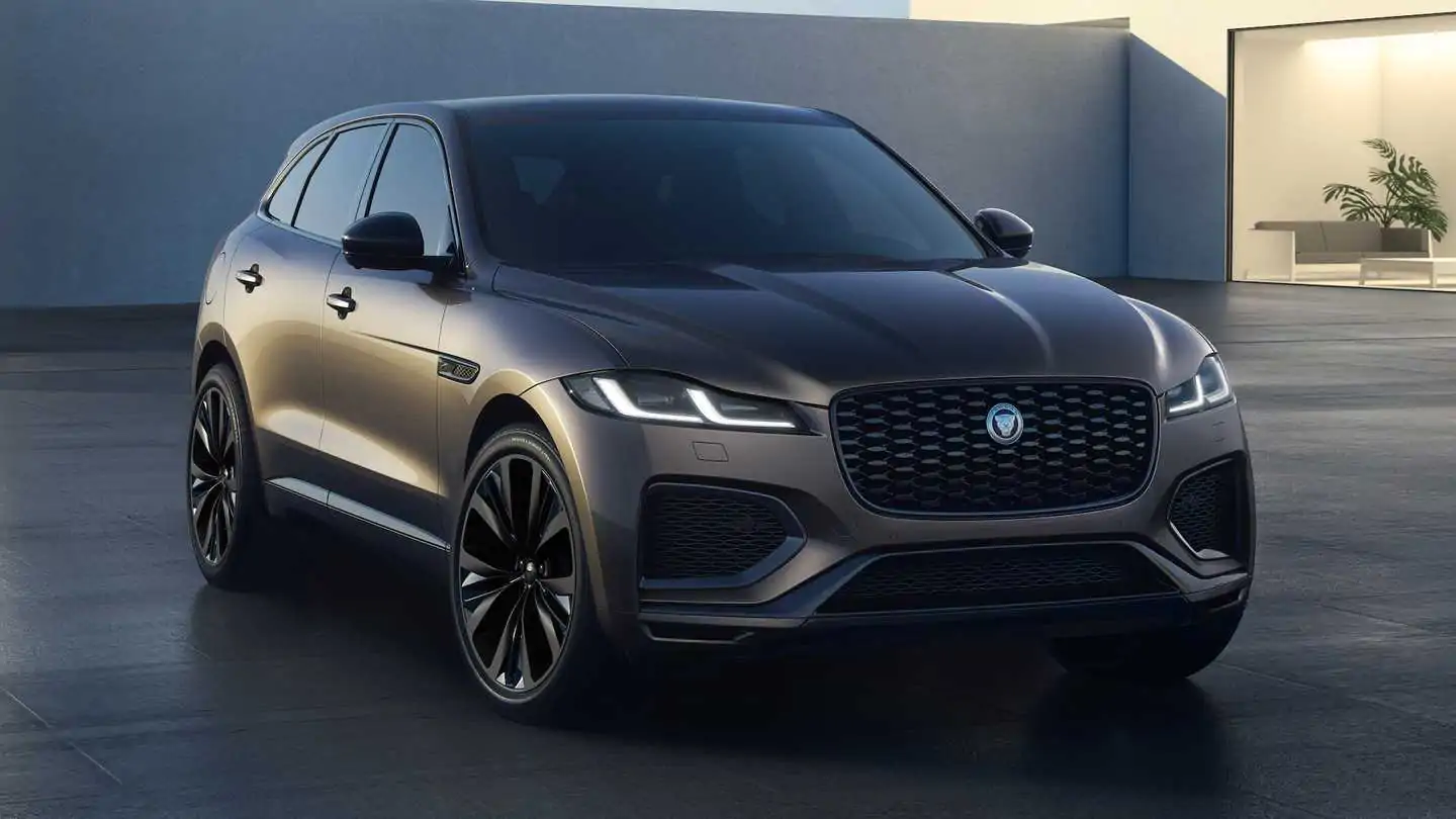 Jaguar F-Pace 400 and 300 Sport join Range with Inline-Six engines