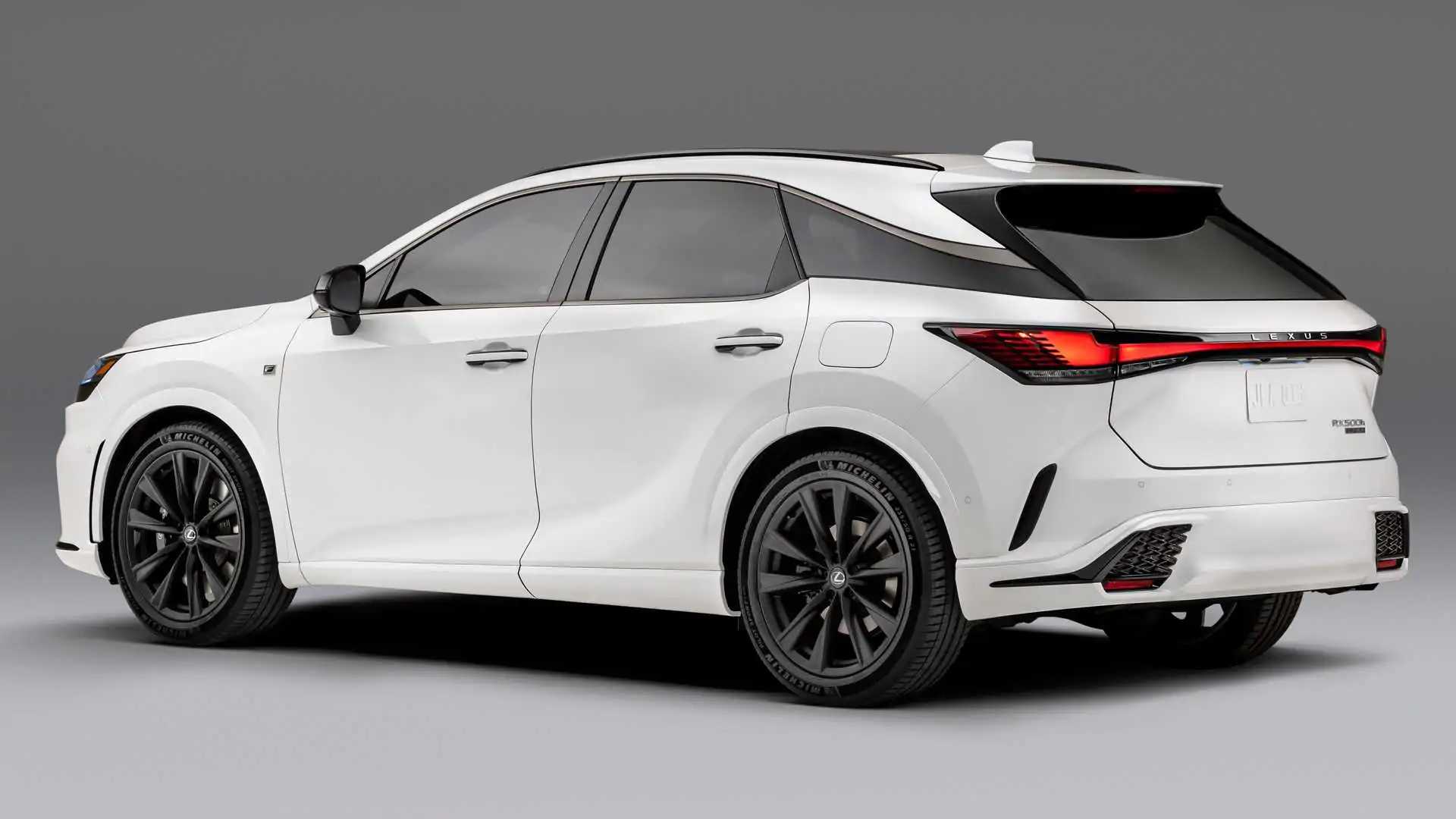 Lexus RXL with Three Rows is Not Coming Back For The Next Generation