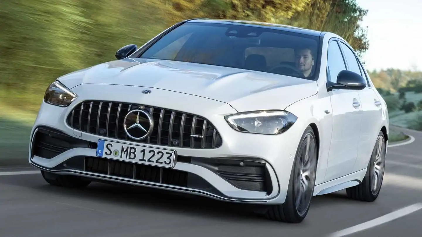 2023 Mercedes AMG C43 Revealed with Turbo 2.0-Liter Making 402 HP