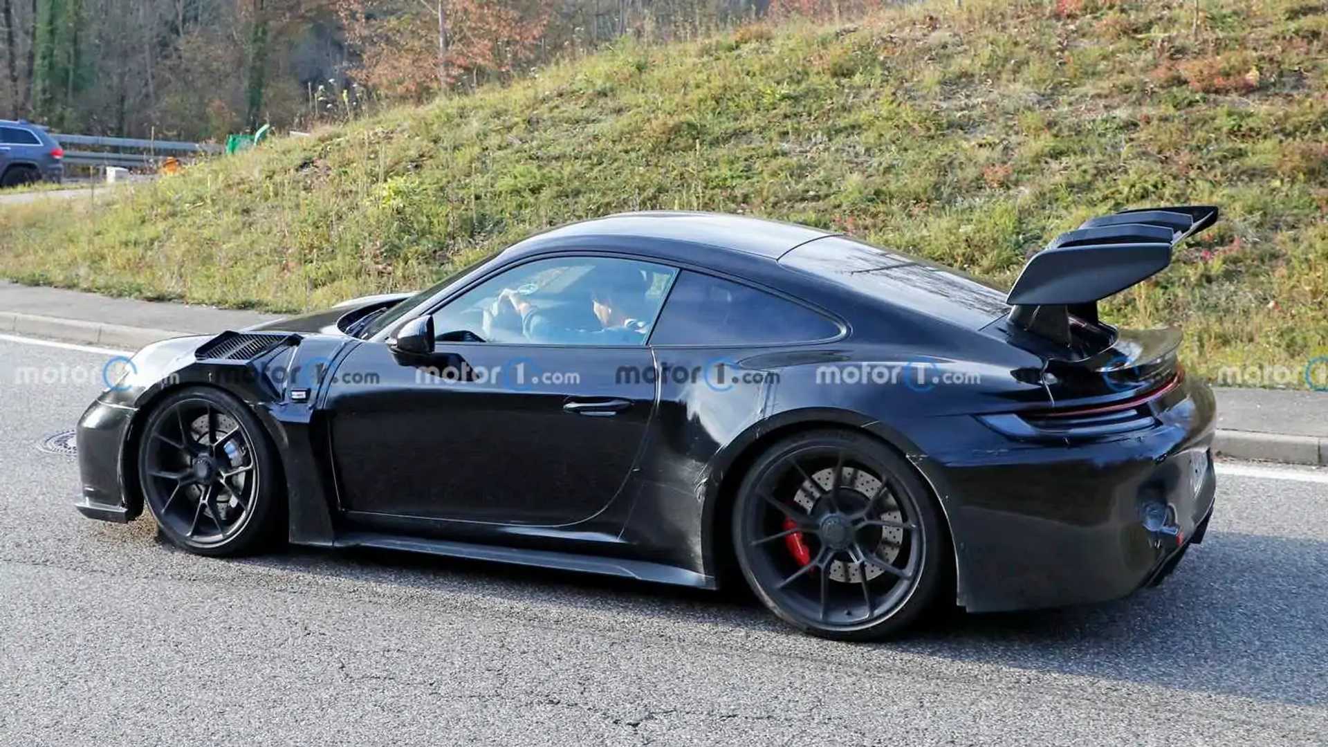 New Porsche 911 GT3 RS Absolutely Rules The Nurburgring