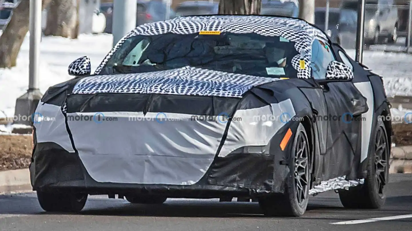 2024 Ford Mustang: Next-Gen Face Leaked Image