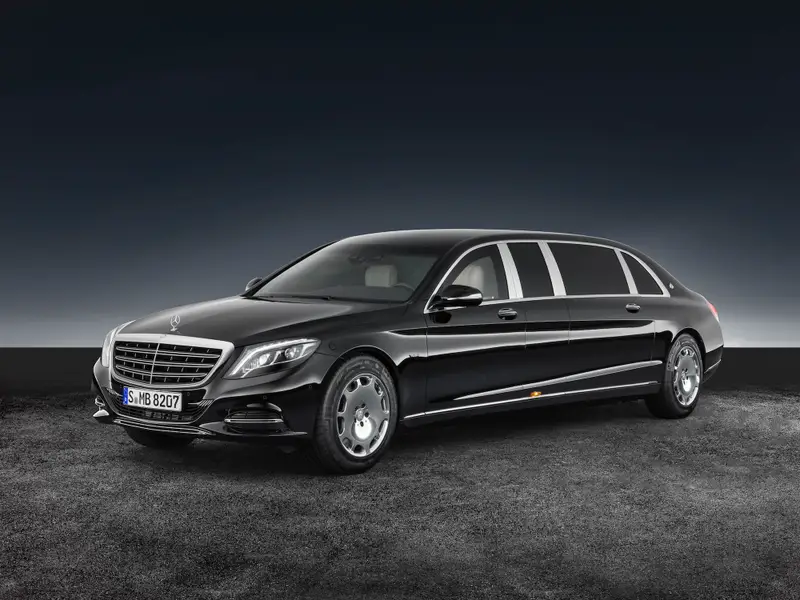 Mercedes-Maybach S600 Pullman guard is 5.6 tonnes of bulletproof limousine