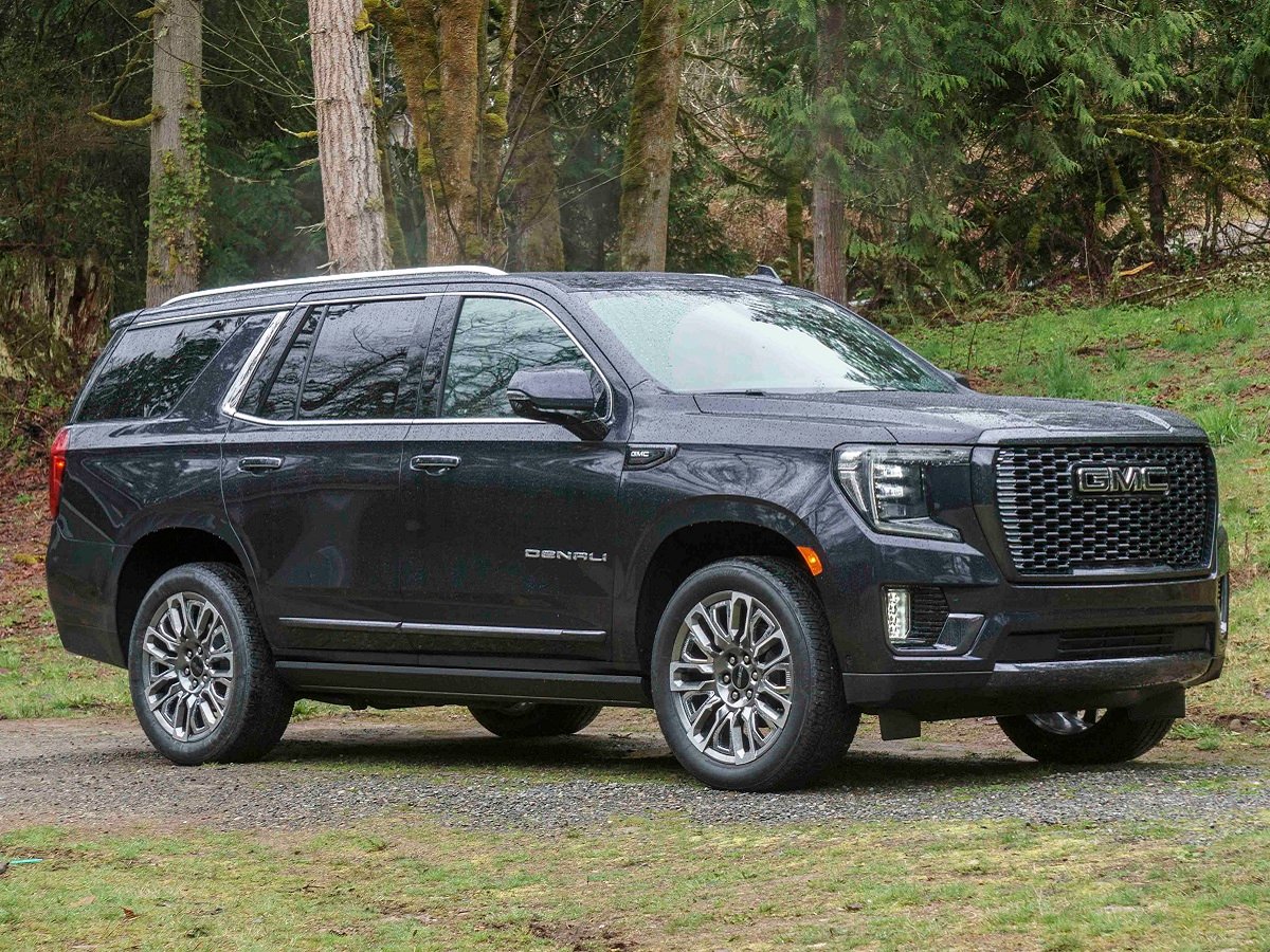 2023 GMC Yukon Denali Ultimate With Super Cruise, Grain Leder