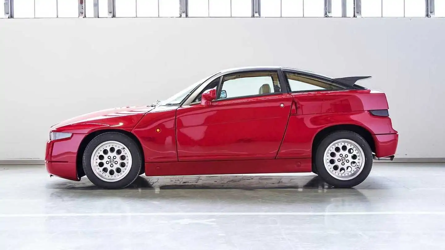 FCA Heritage Restores Alfa Romeo SZ With Great Care