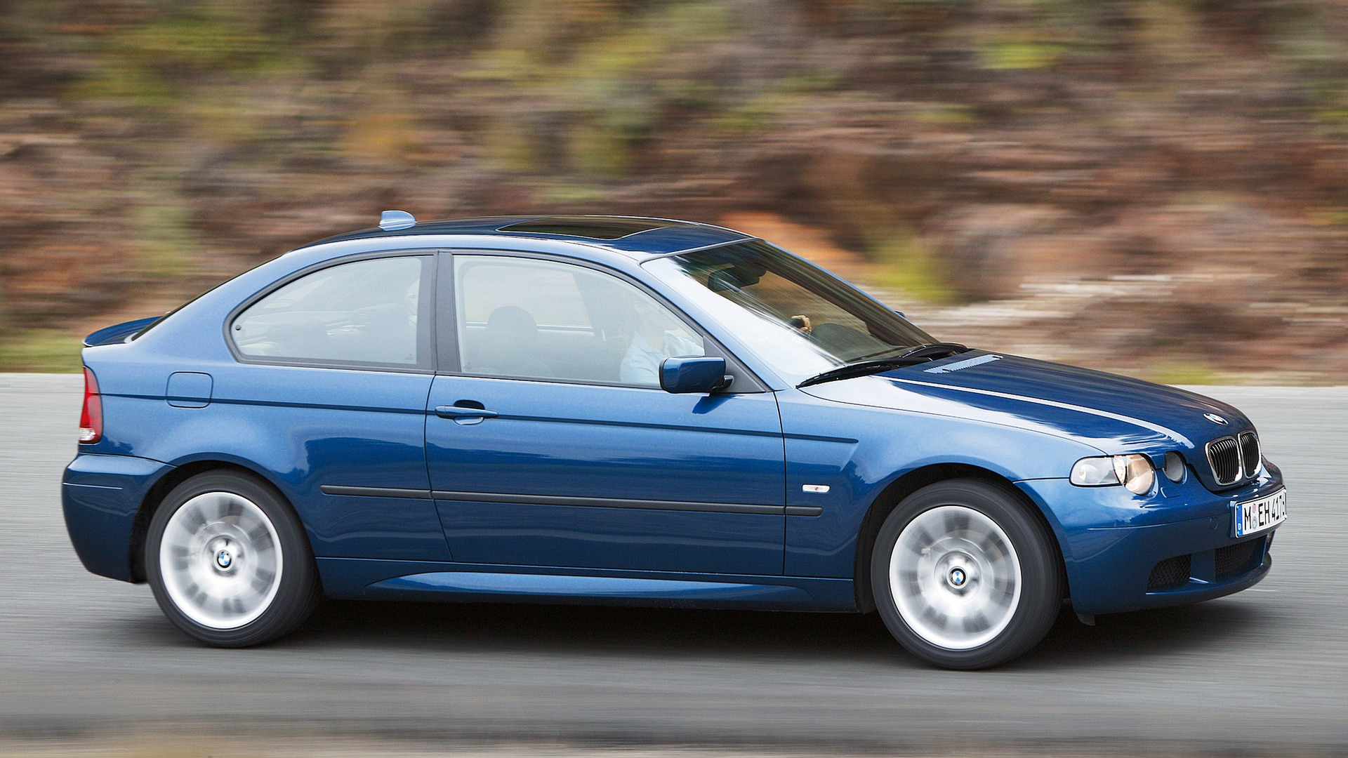 Worst Sports Cars: BMW 3 Series Hatchback/Compact