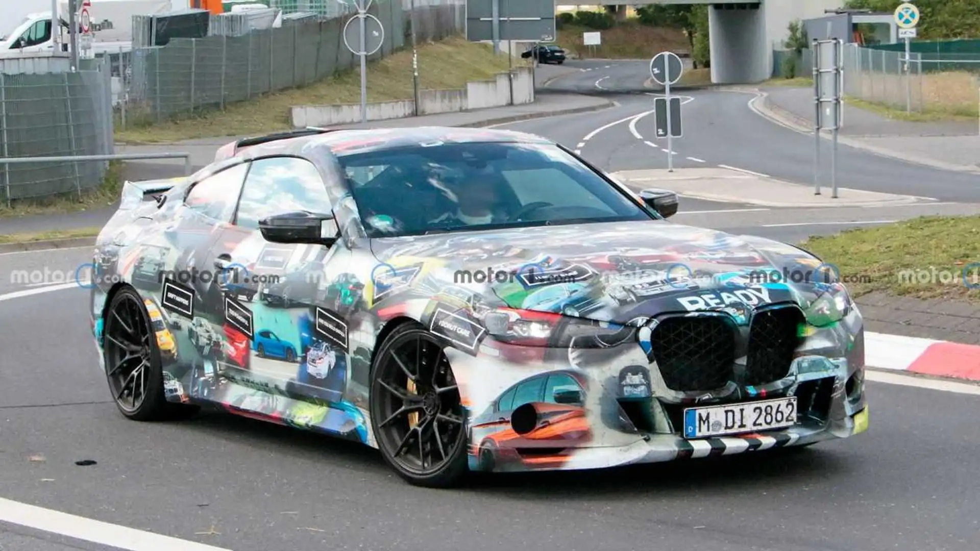 BMW 3.0 CSL Spy Shots Capture a Coupe That Will Debut This Year