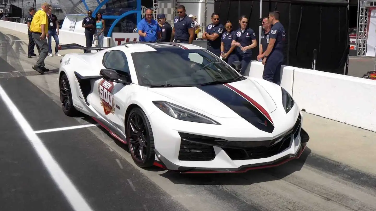 2023 Corvette Z06 At Indy 500 Sounds Insane In Fly-By, Ride-Along Video