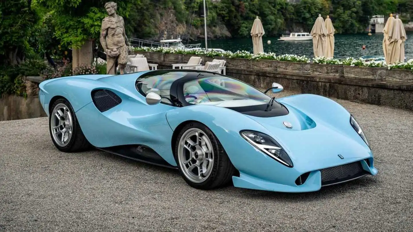 De-tomaso-p72-baby-blue-lake-como