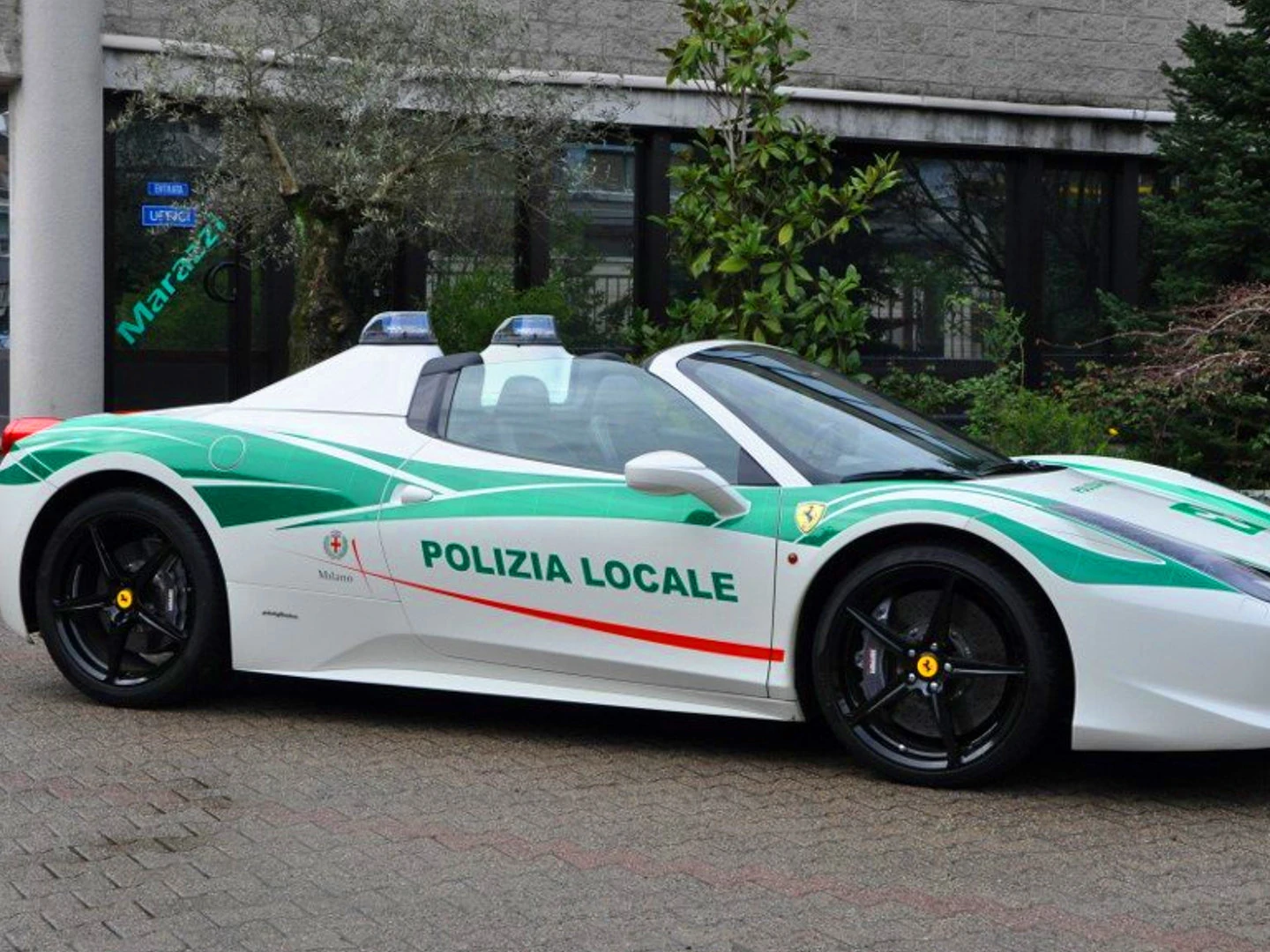 Mafia's Ex-Ferrari 458 Spider Now Police Car in Milan