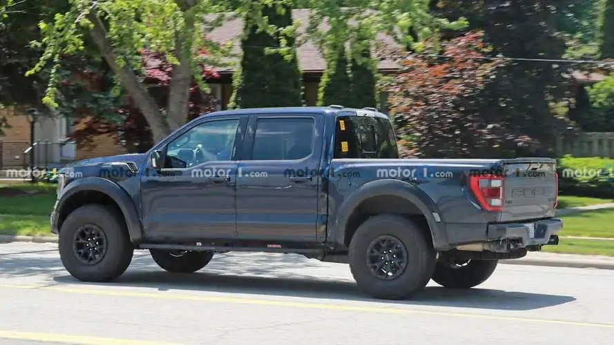 Ford F-150 Raptor Video Spied, Could have 7-Speed DCT Starting at GT500