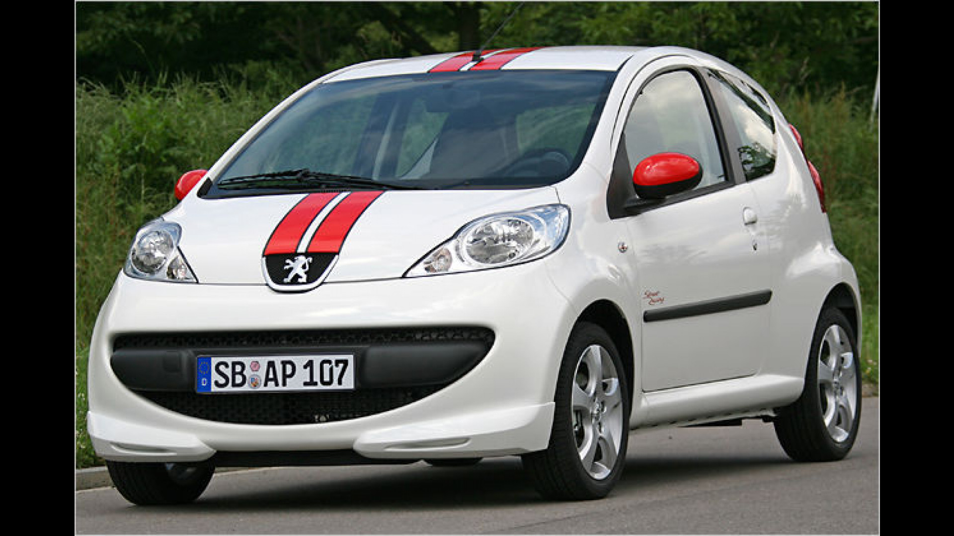 Peugeot 107 Street Racing and Street Racing Cool Editions