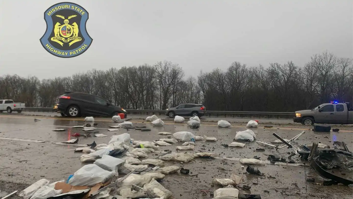 Crash In Missouri Scatters 500 Pounds Of Weed Across Highway ... On 4/20