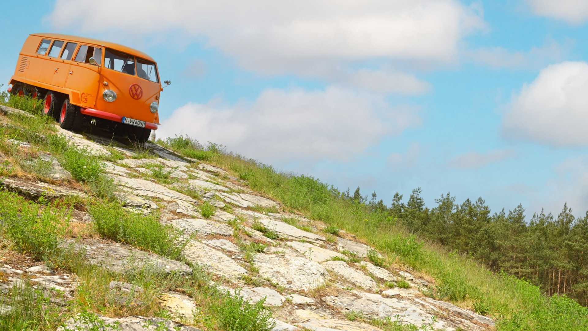 volkswagen-half-track-fox -