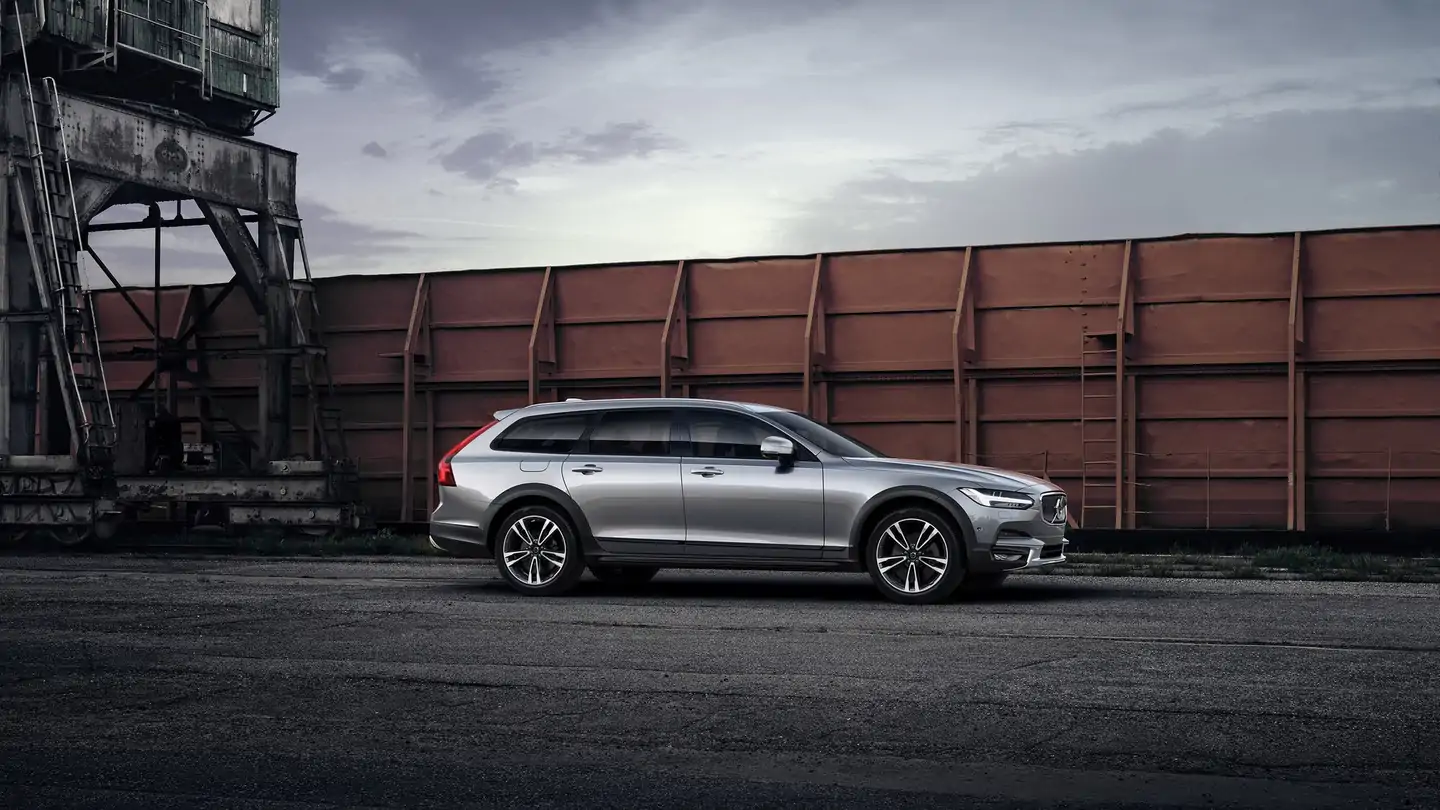 volvo-v90-cross-country-by-polestar