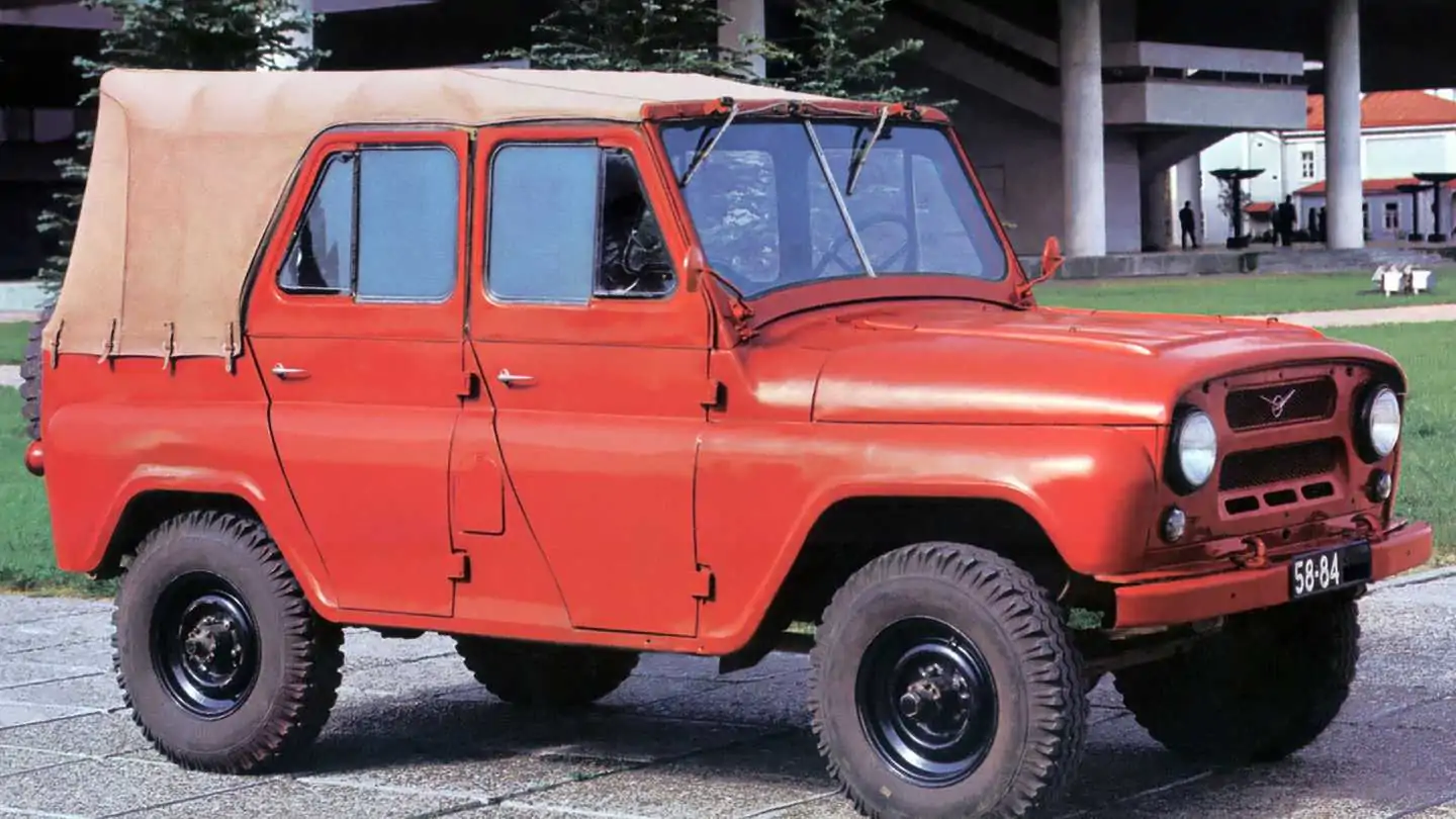 Soviet Cars Weird: UAZ-469