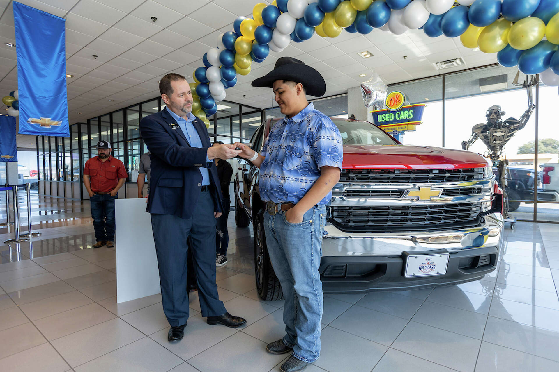 Chevy To Donate 2022 Silverado To Teen Driver Who Survived Tornado