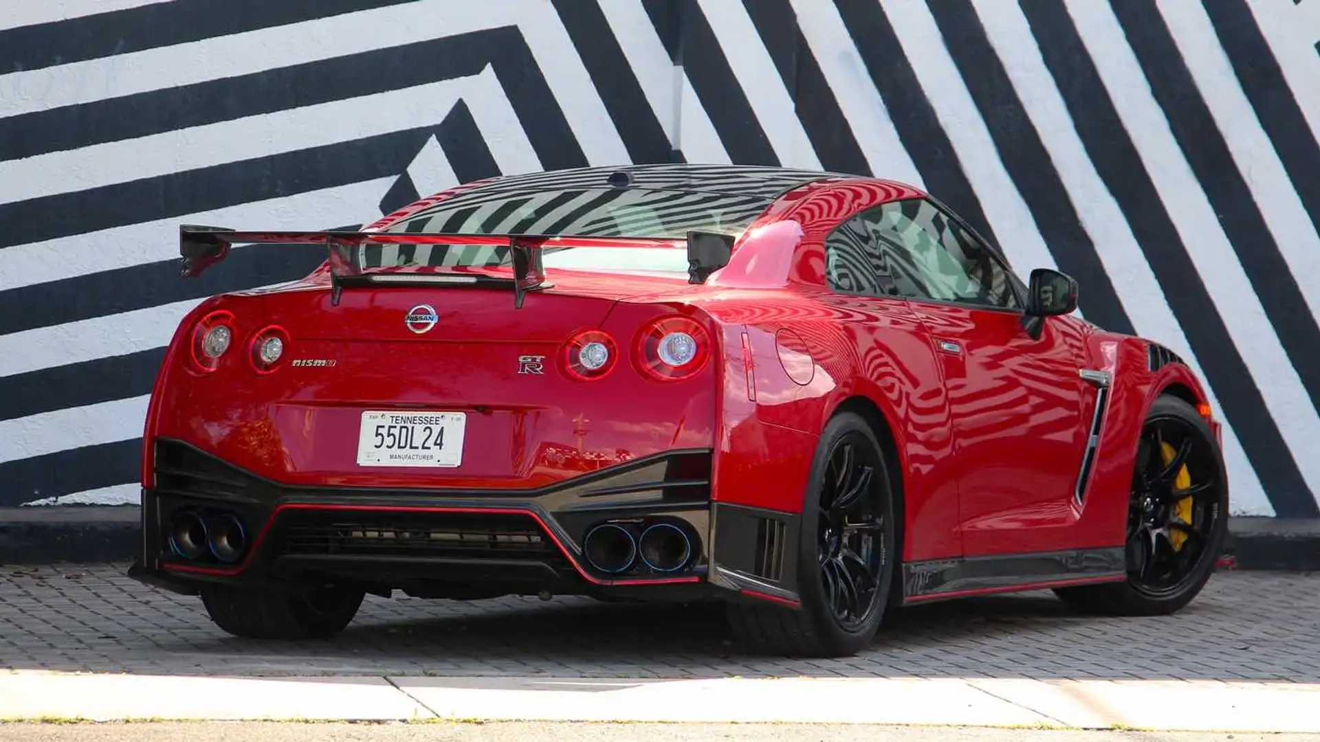 Nissan GT-R Discontinued In Europe Because Of Emissions Regulations