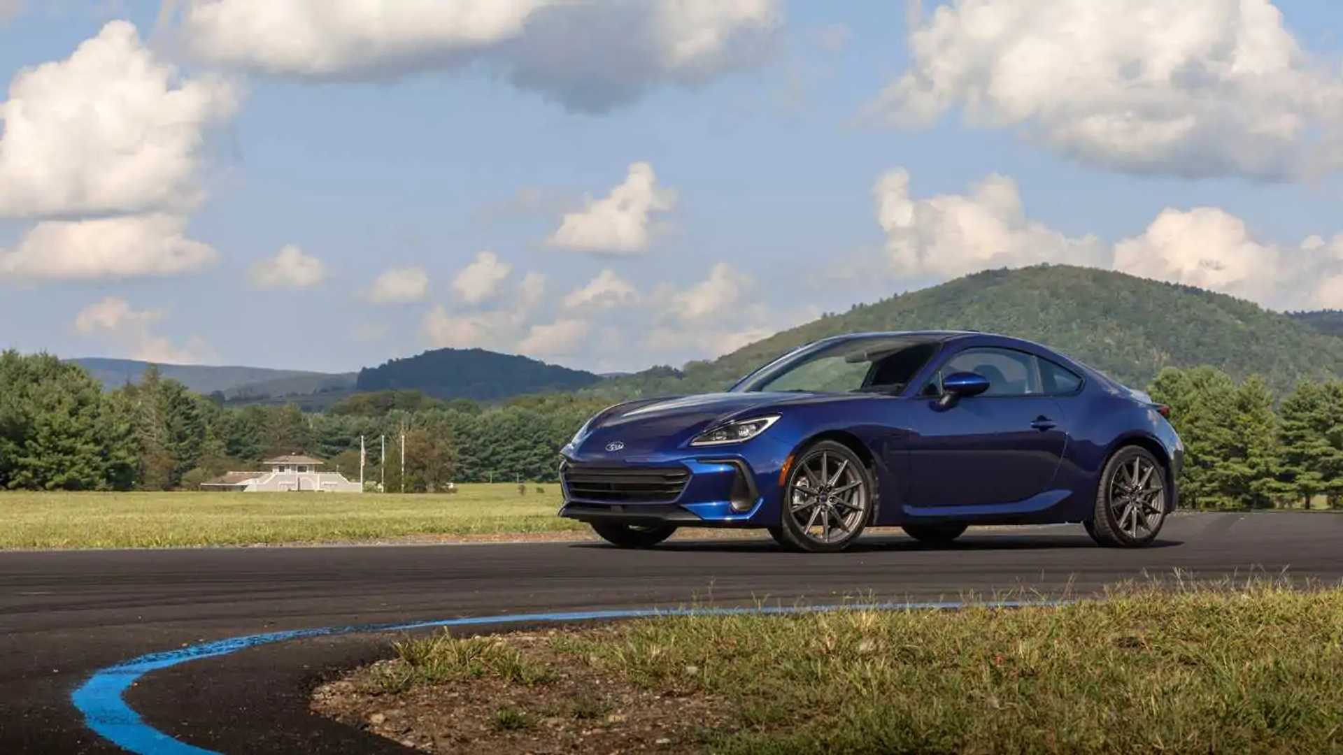 Subaru BRZ Vs Mazda MX-5 Drag Race Is A Close Sports Car Battle