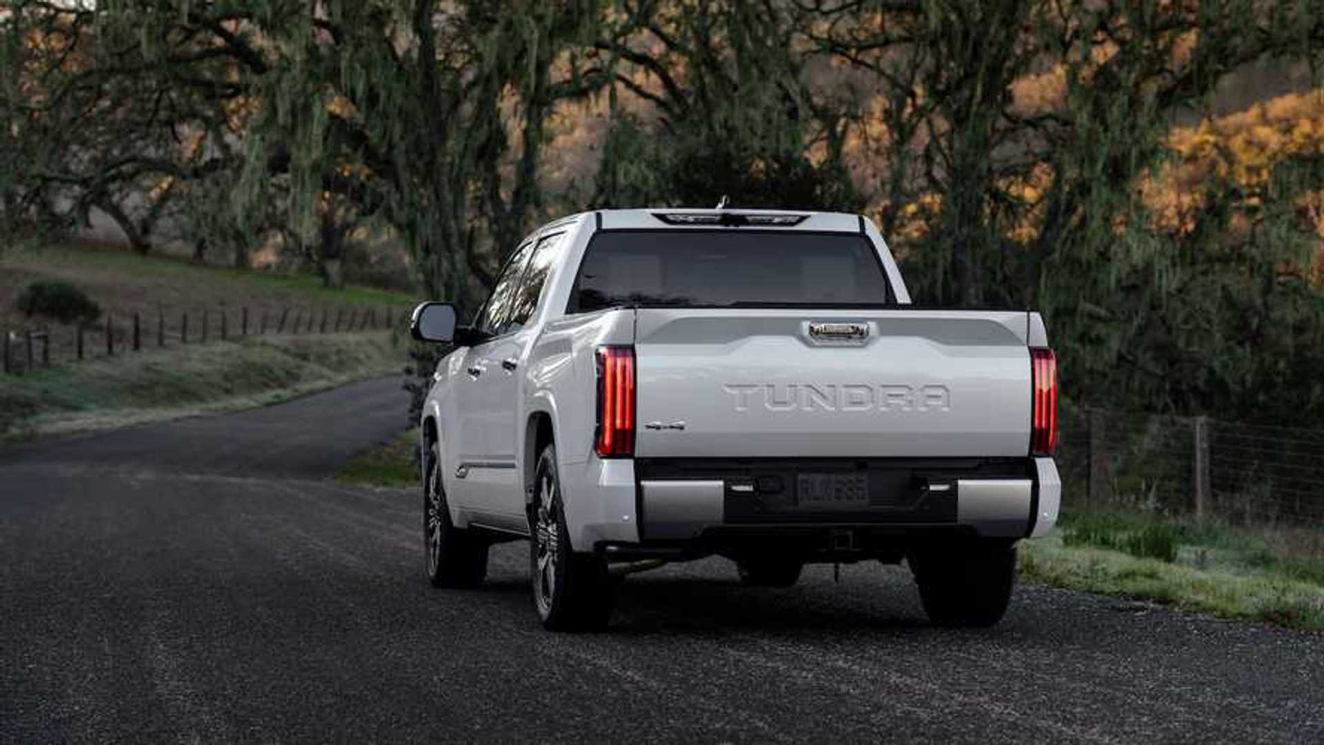 Toyota Tundra, GMC Sierra Top KBB Best Resale Awards List For 2022