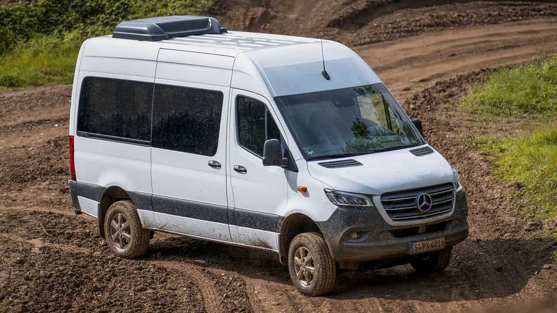 2023 Mercedes-Benz Sprinter Debuts With New Diesel Engine, AWD system